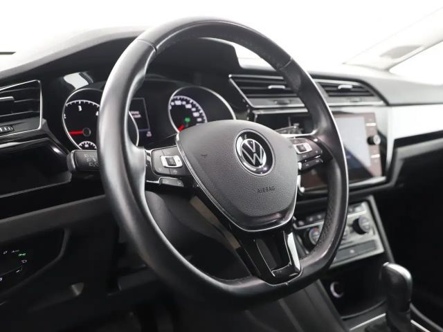 Volkswagen Touran DSG