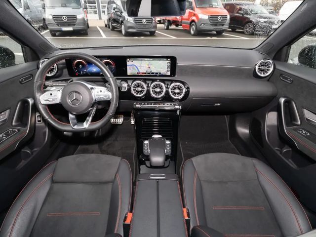 Mercedes-Benz A 250 A 250 e Hatchback