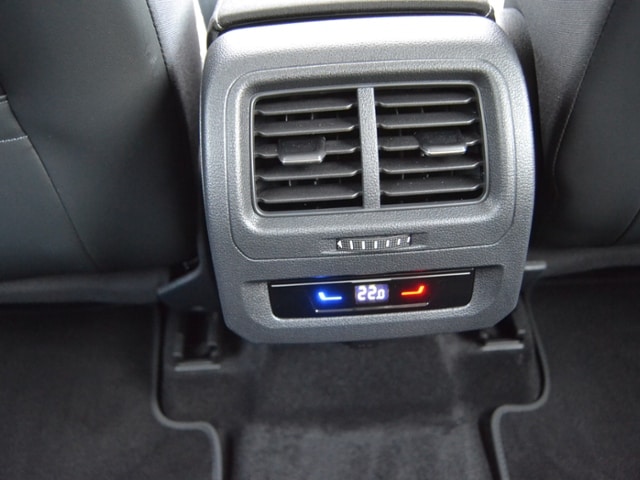 Volkswagen Touran 1.5 TSI IQ.Drive Move