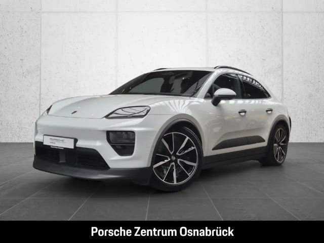 Porsche Macan 4