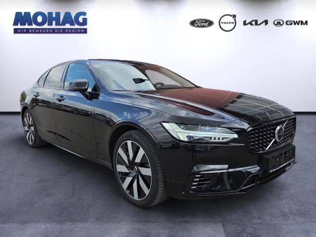 Volvo S90 AWD Dark Plus T8