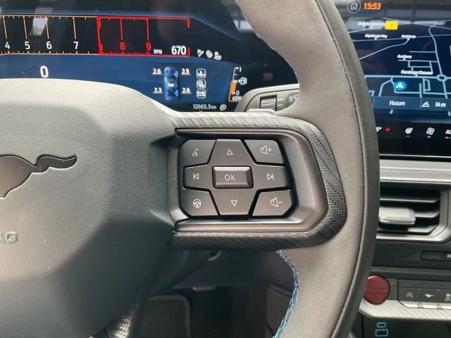 Ford Mustang Fastback GT 5.0 V8