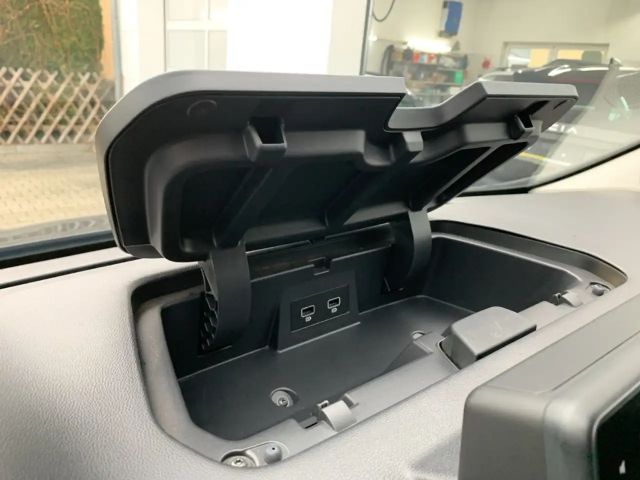 Renault Trafic Blue Grand Spaceclass