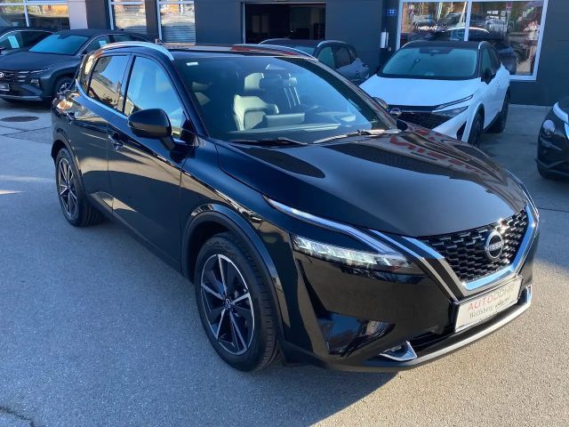 Nissan Qashqai AWD DIG-T Tekna