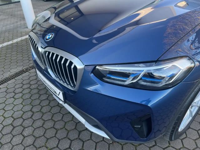 BMW X3 xDrive30e