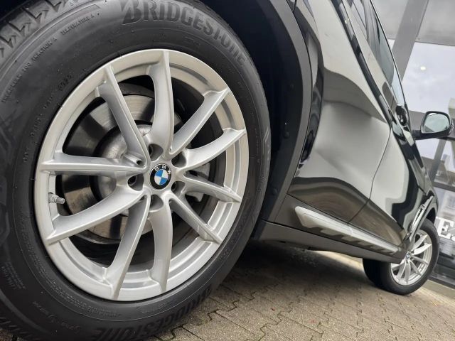 BMW X3 xDrive20i