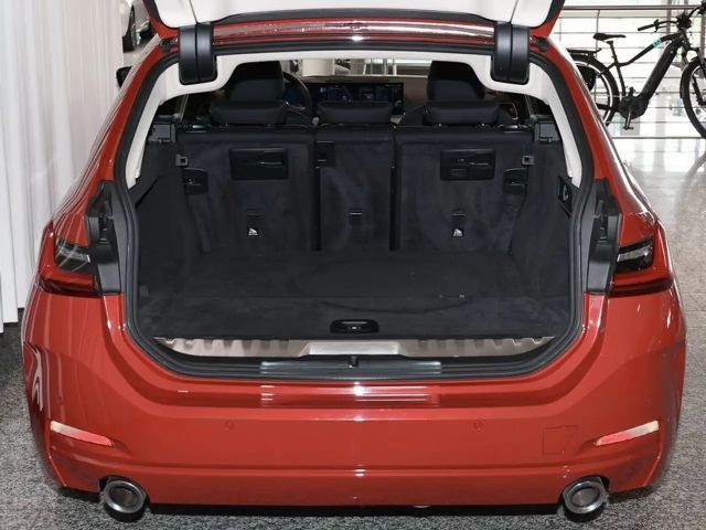 BMW 320 320e Touring