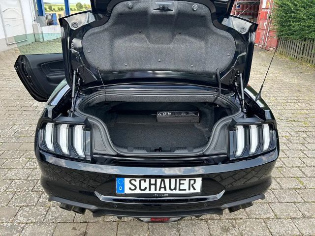 Ford Mustang Convertible GT 5.0 V8