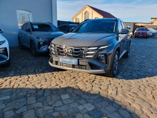 Hyundai Tucson 1.6 2WD Hybrid T-GDi