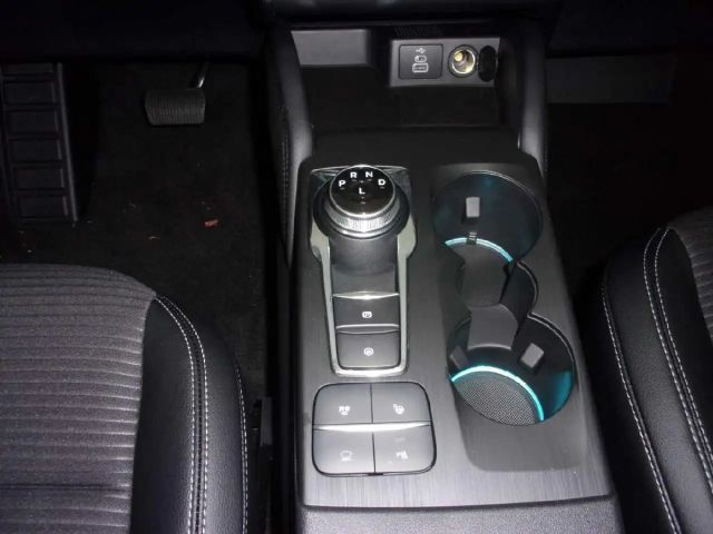 Ford Kuga Hybrid Titanium X