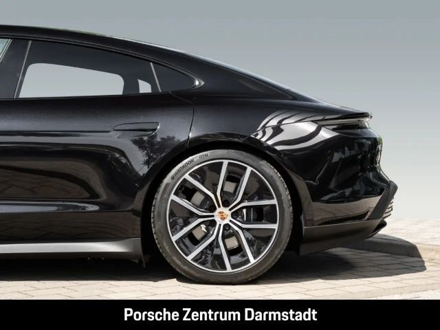 Porsche Taycan BOSE Luftfederung Panorama InnoDrive LED
