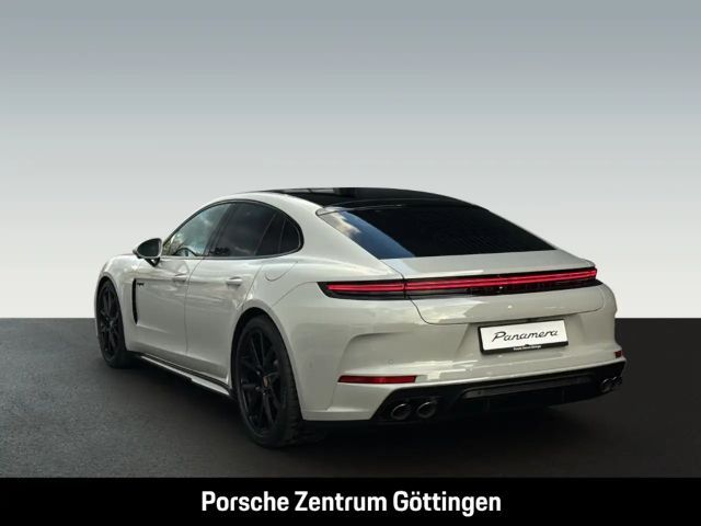 Porsche Panamera 4 E-Hybrid