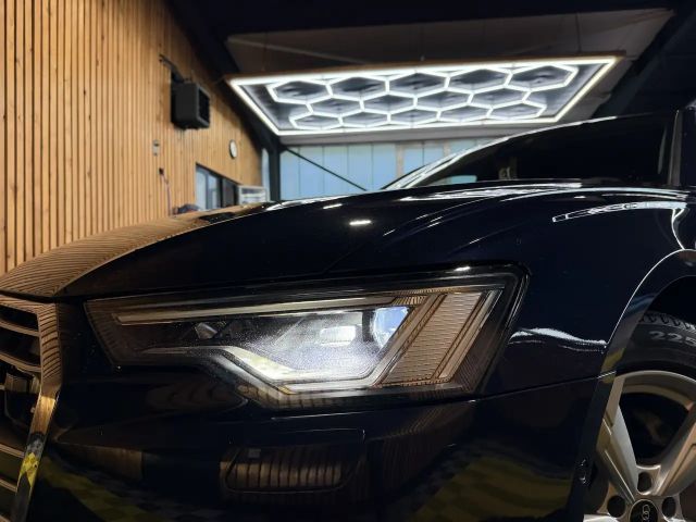 Audi A6 Avant Quattro