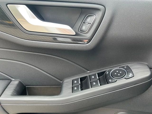 Ford Kuga Plug in Hybrid ST Line X