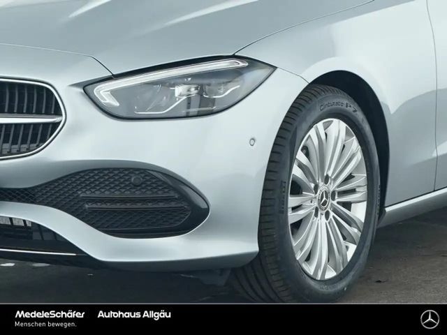 Mercedes-Benz C 180 AVANTGARDE Sedan