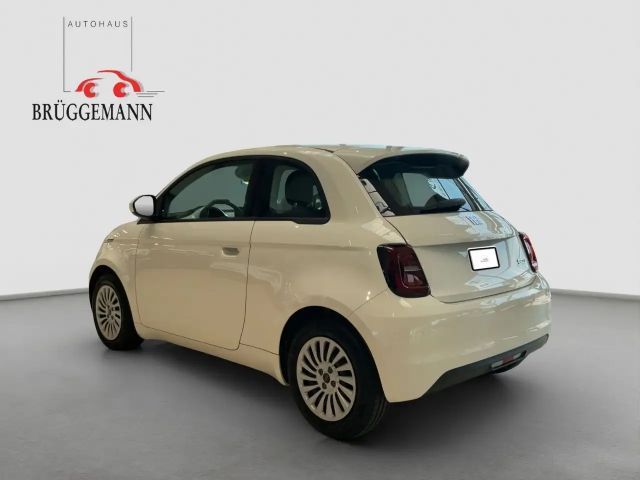 Fiat 500e + Ganzjahresreifen