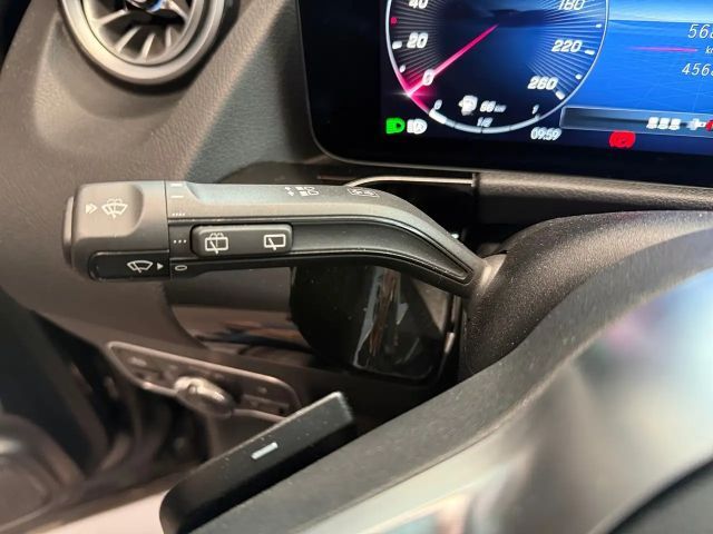 Mercedes-Benz GLA 200 4MATIC GLA 200 d