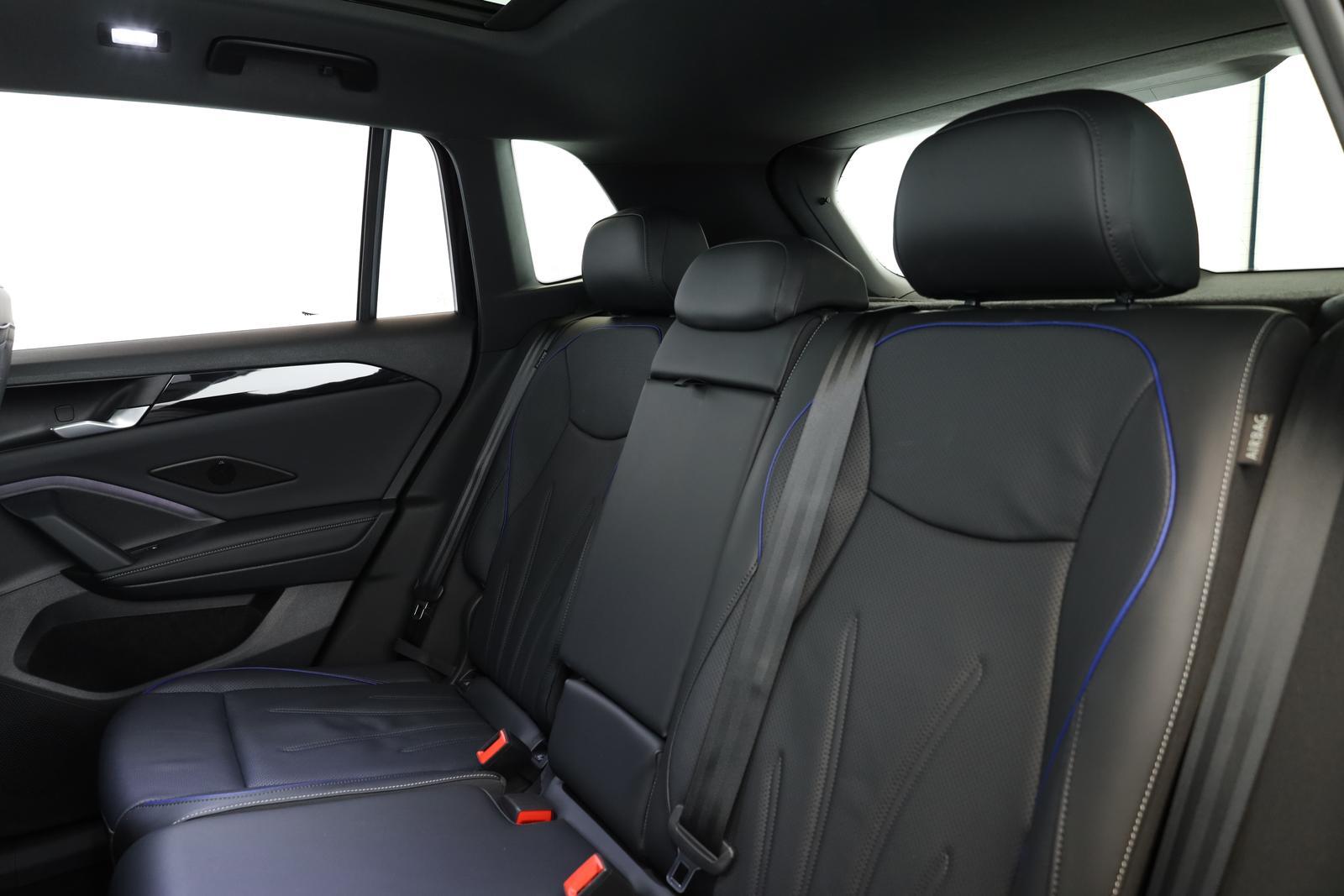 Volkswagen Tiguan 2.0 TSI DSG IQ.Drive R-Line