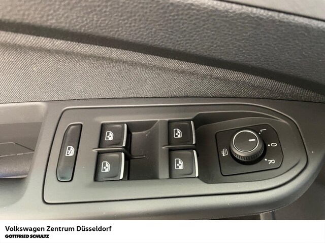 Volkswagen Golf 2.0 TDI DSG Life Variant