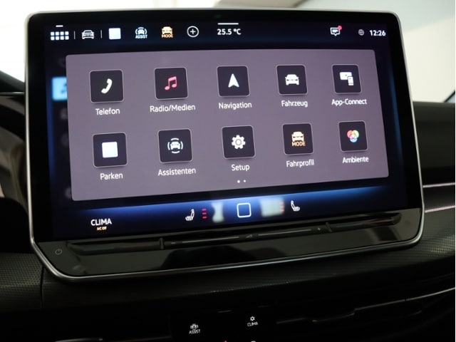 Volkswagen Golf 1.5 eTSI DSG Golf VIII