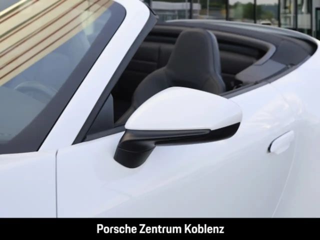 Porsche 992 Cabrio Carrera