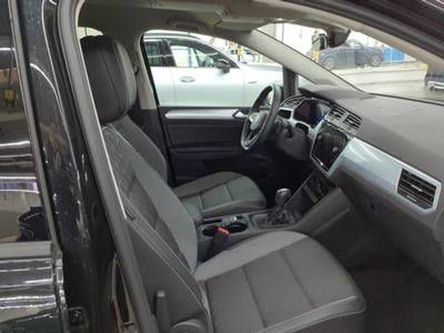 Volkswagen Touran 1.5 TSI DSG IQ.Drive
