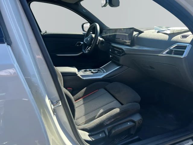 BMW 330 330d M-Sport Touring xDrive