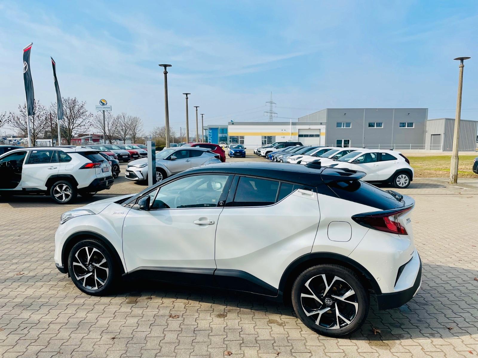 Toyota C-HR Hybride Team D