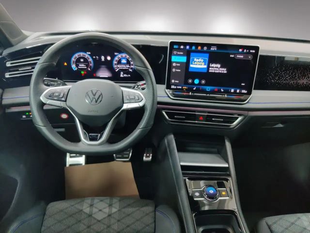 Volkswagen Tiguan 2.0 TSI R-Line Style