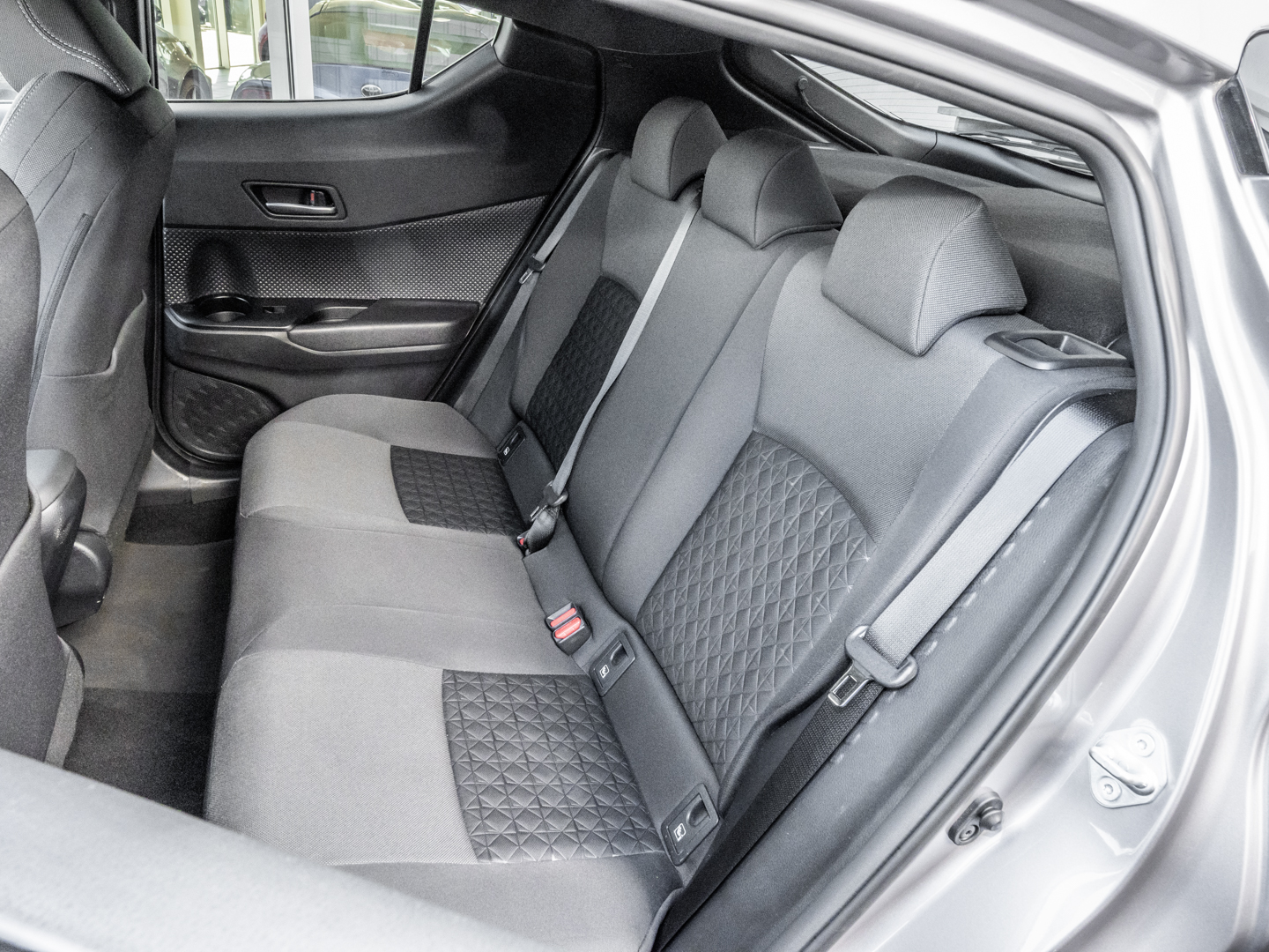 Toyota C-HR 5-deurs Team D