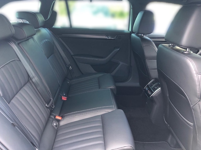 Skoda Superb 2.0 TSI Combi