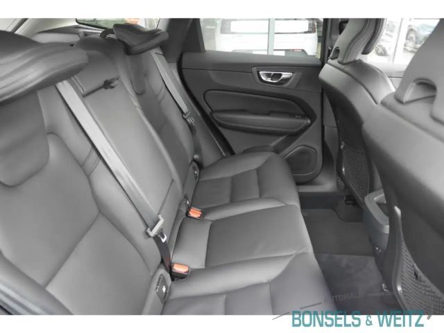 Volvo XC60 Dark Plus