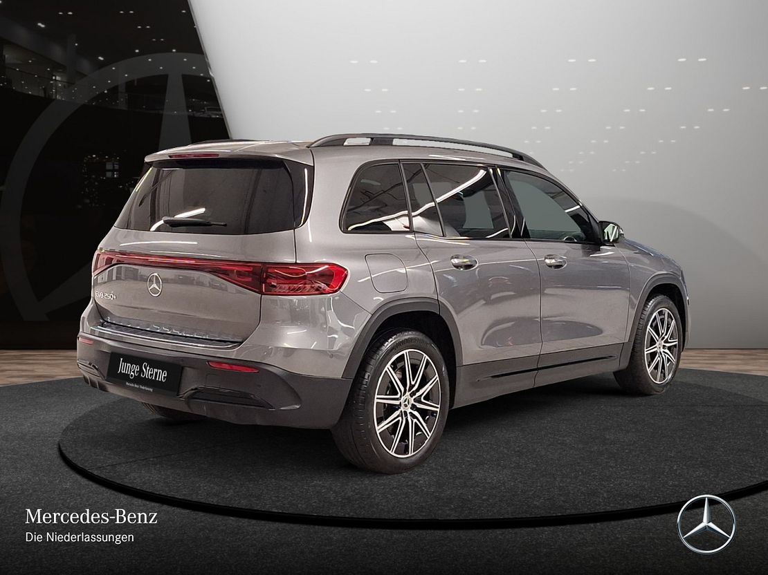 Mercedes-Benz EQB 250