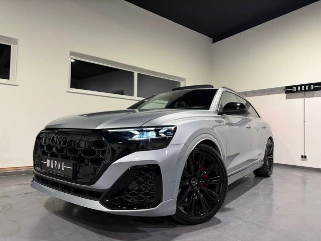 Audi Q8 55 TFSI Hybride Quattro