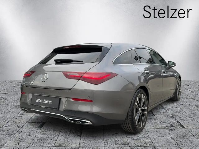 Mercedes-Benz CLA 200 CLA 200 d Shooting Brake