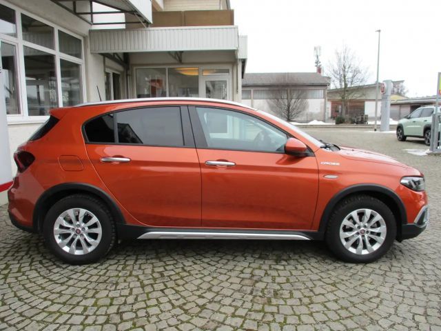 Fiat Tipo Cross Turbo