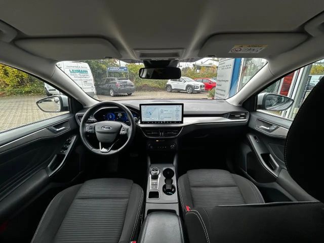 Ford Focus Titanium Wagon