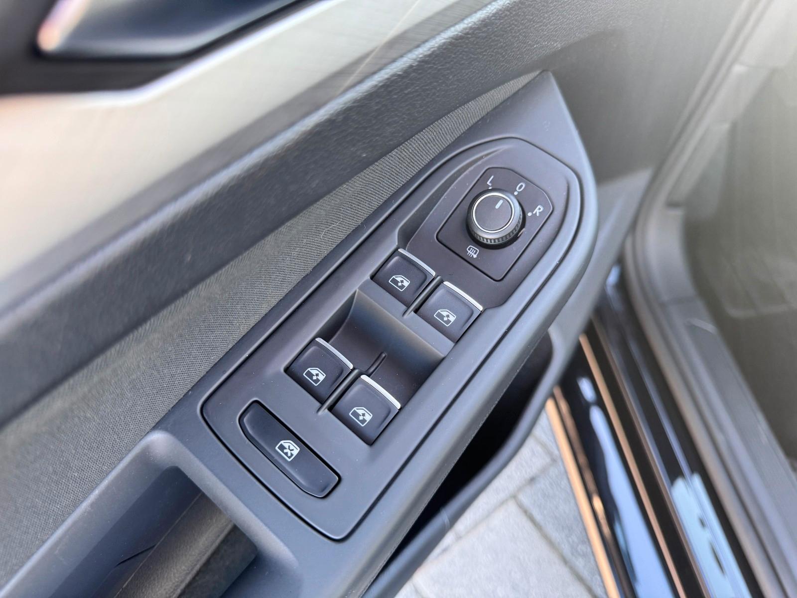 Volkswagen Golf 2.0 TDI Golf VIII Life