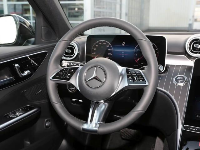 Mercedes-Benz C 200 AVANTGARDE Estate