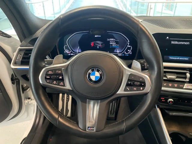 BMW 320 320e M-Sport Touring