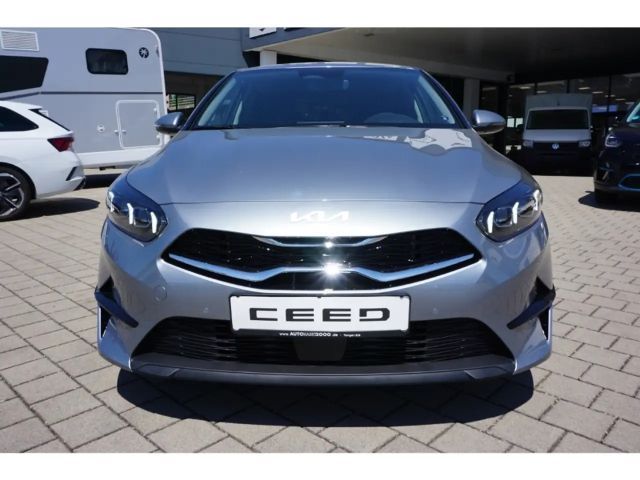 Kia Ceed 1.5T 140 Ultimate Edition DCT7 Style JBL Navi ACC