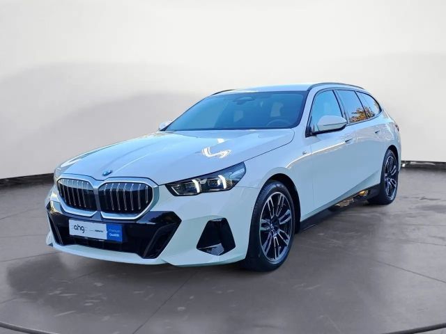BMW 520 520d M-Sport Touring xDrive