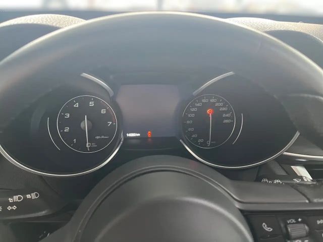 Alfa Romeo Stelvio AT8 Q4 TI