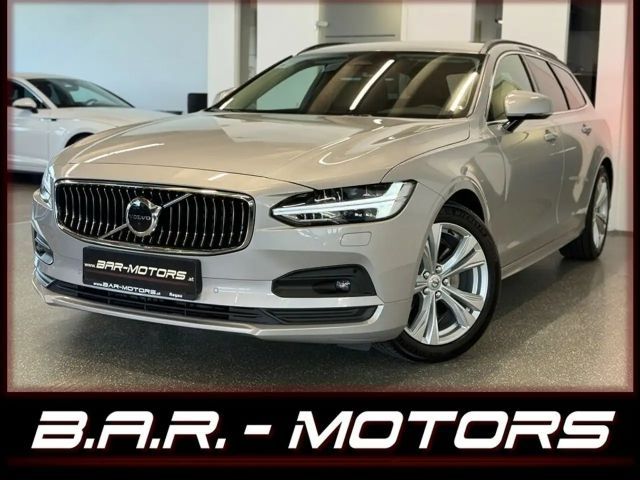 Volvo V90 Momentum