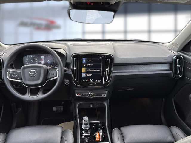 Volvo XC40 XC40 Bluetooth LED Vollleder Klima Standhzg Einparkhilfe el. Fenster