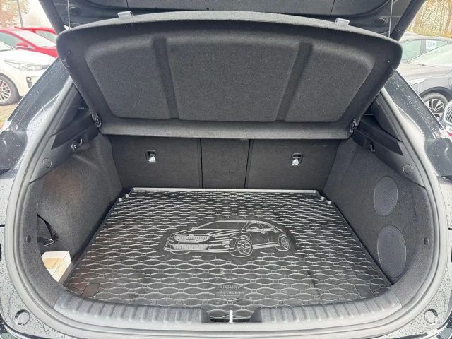 Kia XCeed GDi Platinum Edition