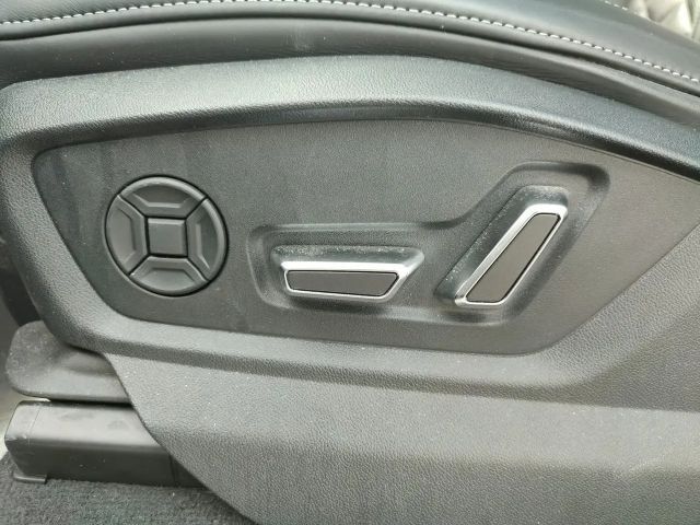 Audi Q8 55 TFSI Hybride S-Line