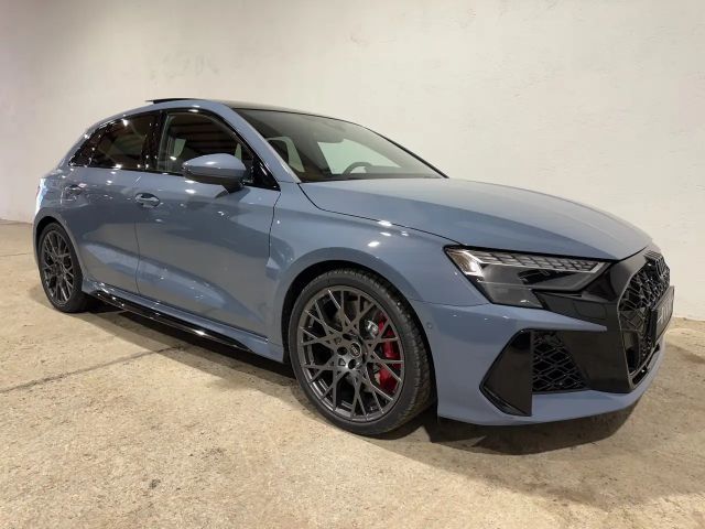 Audi RS3 Quattro