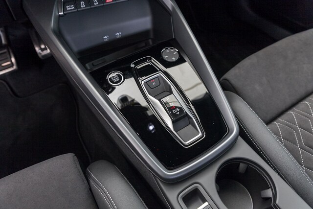 Audi A3 S-Line S-Tronic Sedan