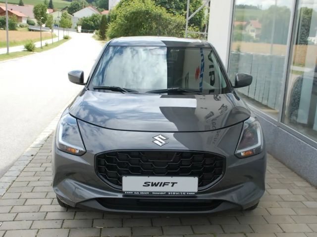 Suzuki Swift AllGrip DualJet Hybrid